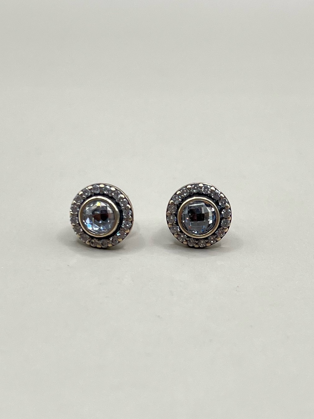 Pandora Brilliant Legacy Sterling Silver Halo Post Earrings - Picture 3 of 6